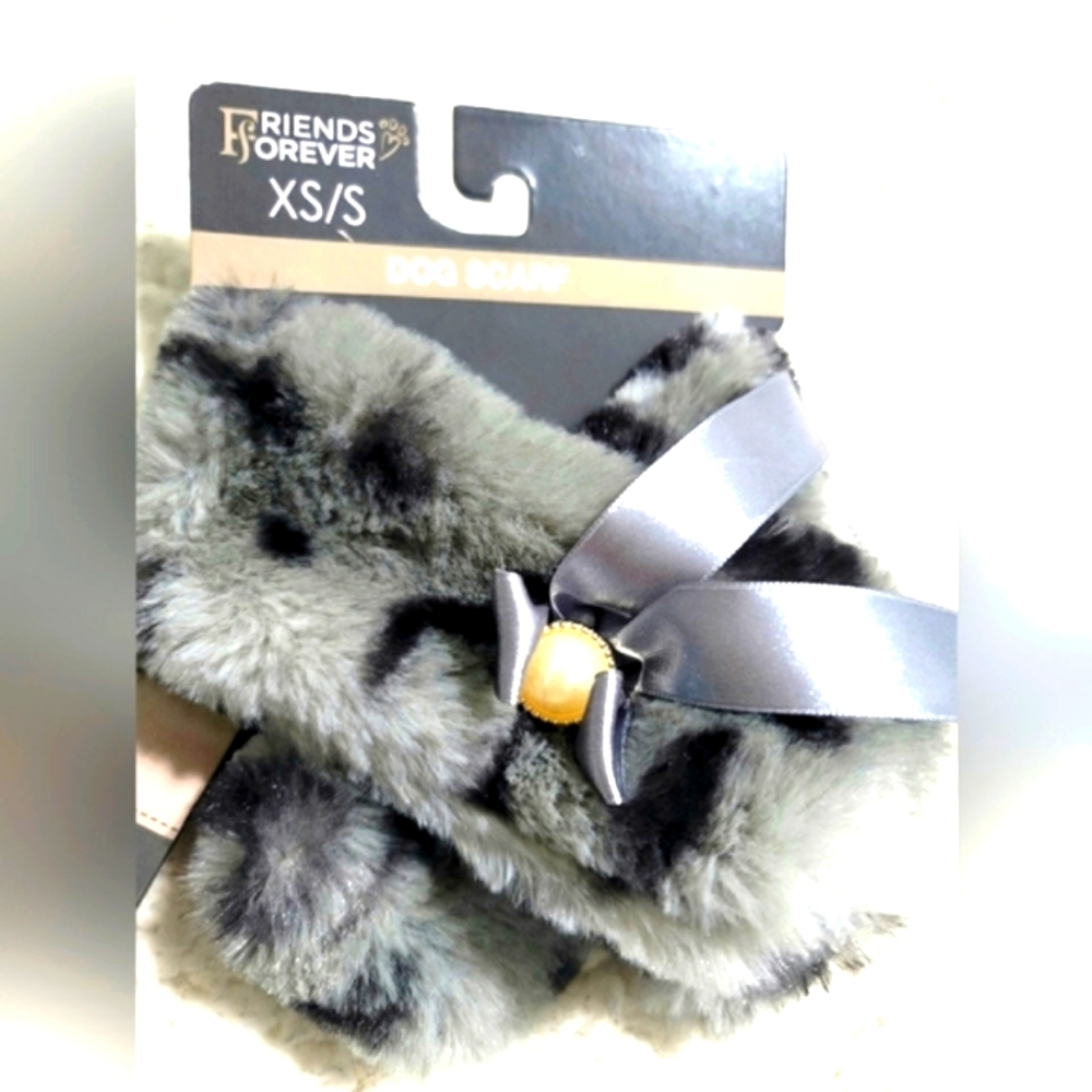 NWT Friends Forever Faux Fur Dog Scarf Size XS/S
